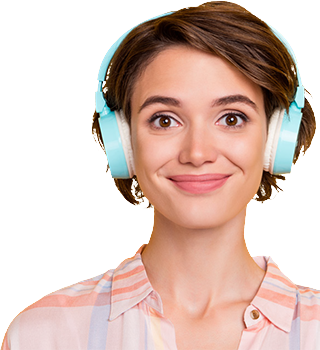 Jeune fille avec casque audio